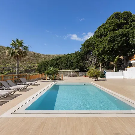 Home2book Pitaya Relax & Pool Retreat